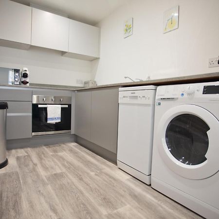 Sea Air - 2 Bedrooms - Parking - Mins To Beach Bournemouth Exteriér fotografie