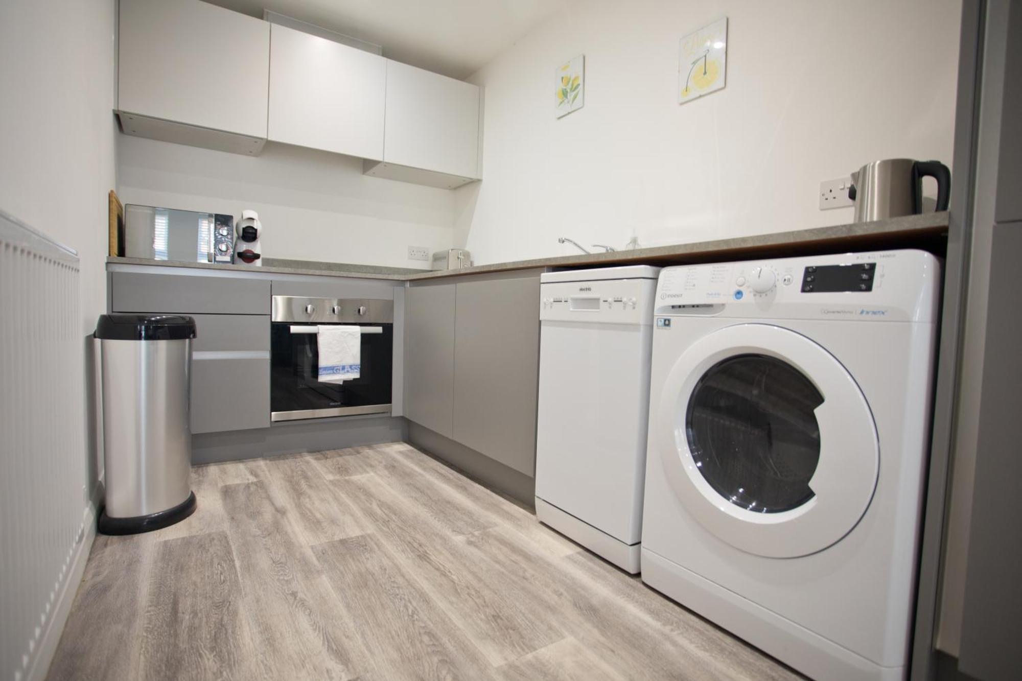 Sea Air - 2 Bedrooms - Parking - Mins To Beach Bournemouth Exteriér fotografie